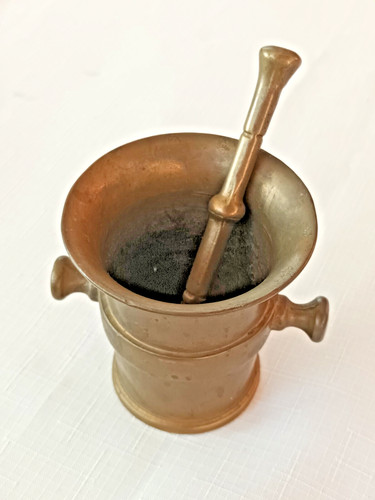 Antiker mörser mit stößel - antiker,