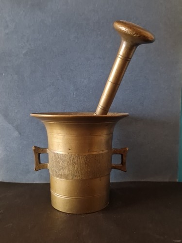 Mörser aus messing - mörser,