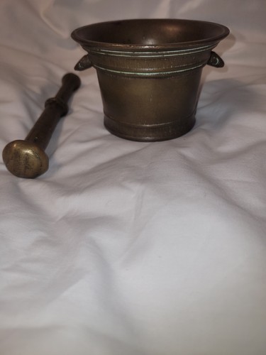 Mörser mit stößel - mörser, (bronze)