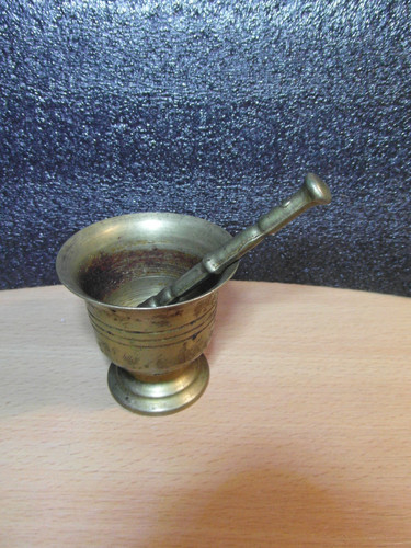 Messing mörser mit - mit, stößel