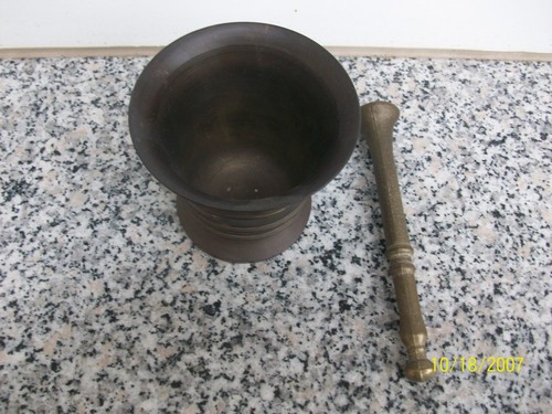 Großer mörser mit stösel - großer,