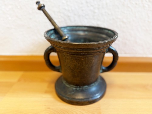 Schwerer antiker bronze - antiker,