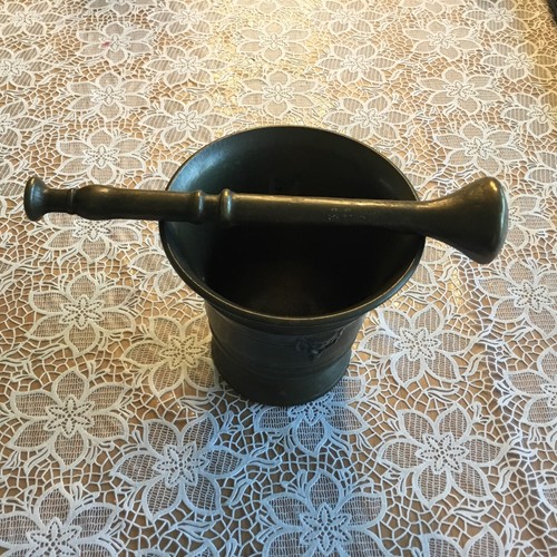 Alter mörser bronze mit - mörser,